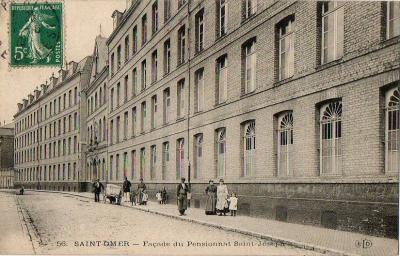 Cet établissement est ouvert en 1854 par les Frères des écoles chrétienne. Sous le nom de pensionnat St Joseph, en 1908 il est transféré à L'ECLUSE  en Hollande.